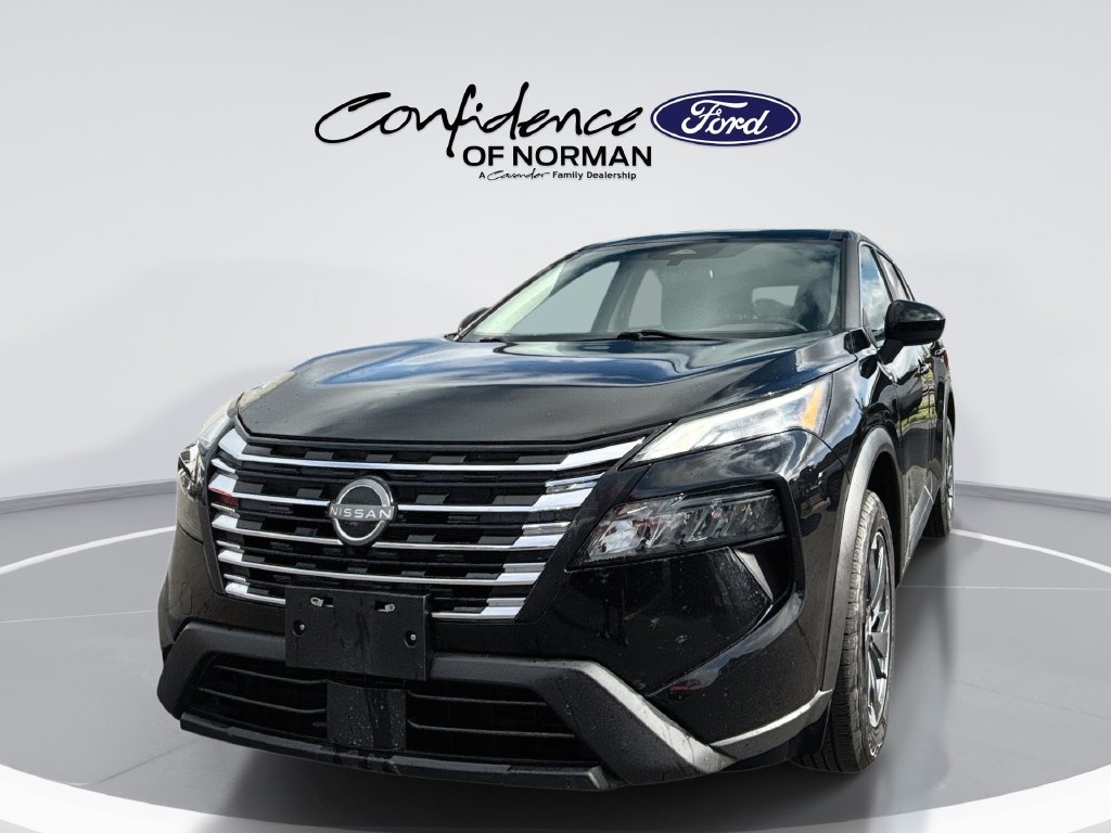 Used 2024 Nissan Rogue SV FWD image 1
