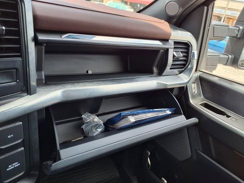 Used 2022 Ford F150 Lariat w/ Equipment Group 502A High image 36