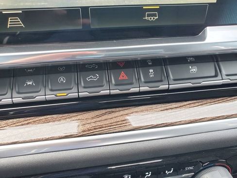 New 2026 Chevrolet Silverado 1500 RST w/ RST Select Package AWD/4WD image 23