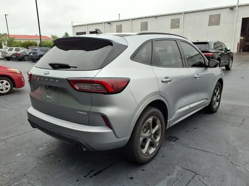 Used 2023 Ford Escape ST-Line AWD/4WD image 3