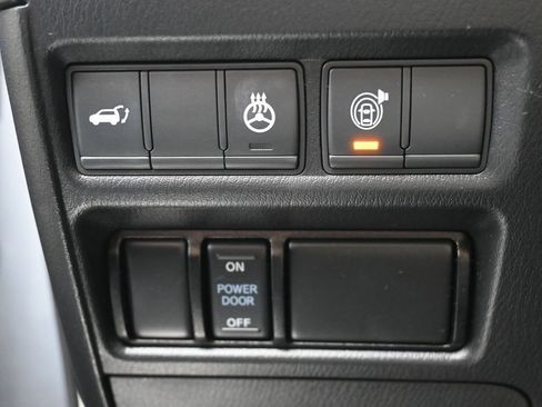 Used 2021 Nissan Armada Platinum AWD/4WD image 21