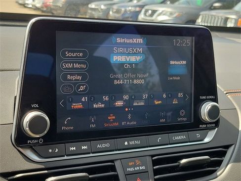 Certified 2022 Nissan Altima 2.5 SR w/ Midnight Edition Package image 13