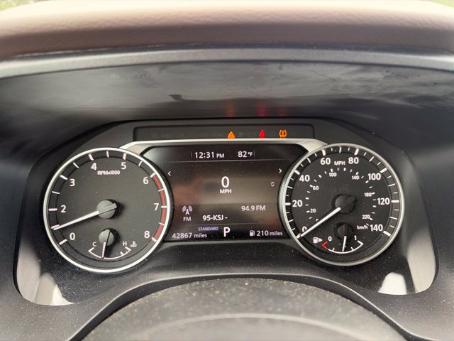 Used 2023 Nissan Rogue S FWD image 36