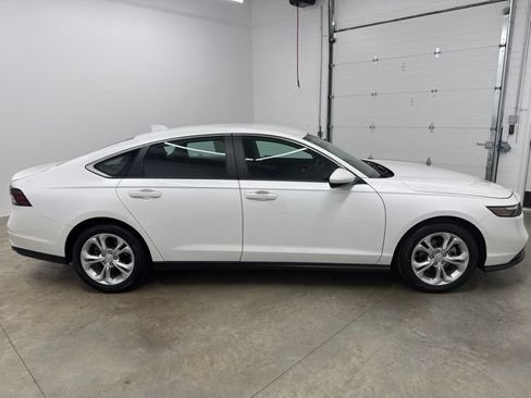 Used 2023 Honda Accord LX image 4
