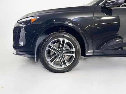 Used 2025 Audi Q5 Premium w/ Convenience Package AWD/4WD image 23