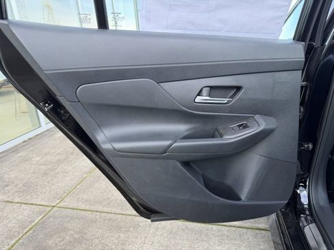 New 2026 Nissan Sentra SR w/ Floor Mat Package FWD image 26