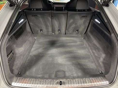 Used 2022 Audi RS Q8 AWD/4WD image 33