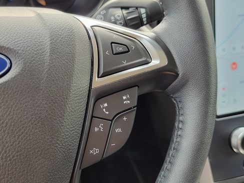Certified 2023 Ford Edge SEL w/ Convenience Package AWD/4WD image 18