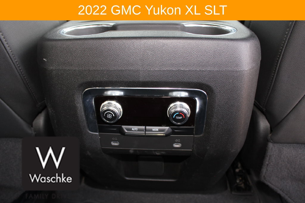 Used 2022 GMC Yukon XL SLT AWD/4WD image 28