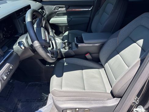 Used 2026 GMC Terrain AT4 w/ Convenience Package III AWD/4WD image 14