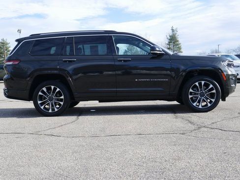 Used 2022 Jeep Grand Cherokee L Overland w/ Luxury Tech Group IV image 7