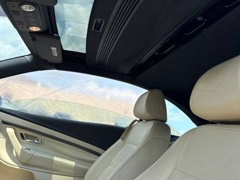 Used 2008 Volkswagen Eos Komfort FWD image 17