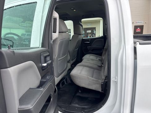 Used 2015 Chevrolet Silverado 2500 W/T w/ Snow Plow Prep Package AWD/4WD image 10