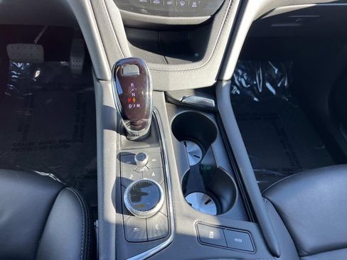 Certified 2025 Cadillac XT5 Premium Luxury image 35