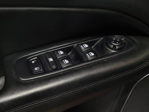 Used 2018 Jeep Compass Latitude AWD/4WD image 27