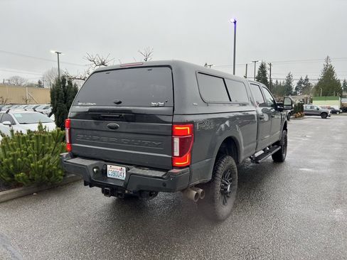 Used 2021 Ford F350 Lariat image 4