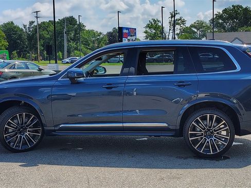 New 2026 Volvo XC90 B6 Plus w/ Protection Package Premier image 5