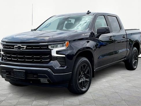 Used 2024 Chevrolet Silverado 1500 RST image 3