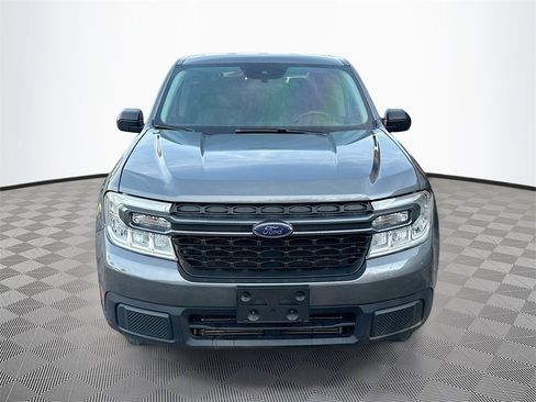 Used 2023 Ford Maverick XLT image 2