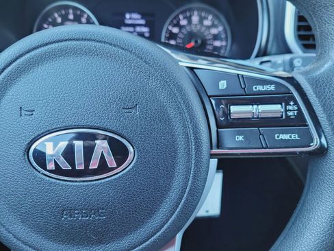 Used 2021 Kia Sportage LX image 19