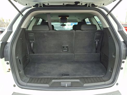 Used 2014 Chevrolet Traverse LT w/ All-Star Edition image 30