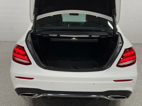Used 2019 Mercedes-Benz E 300 4MATIC w/ Premium 1 Package image 81