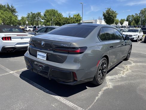 Certified 2023 BMW 740i RWD image 25