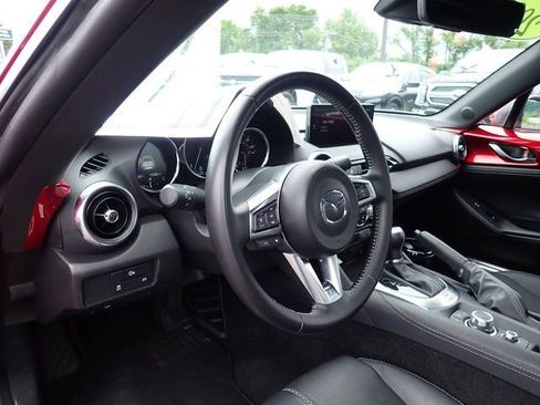 Used 2025 MAZDA MX-5 Miata RF Grand Touring RWD image 15