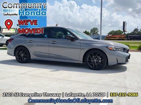 Used 2025 Honda Civic Sport image 13