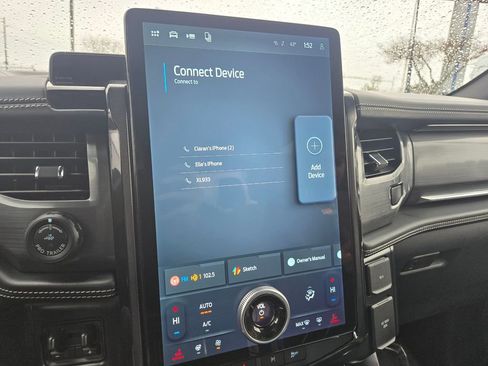 Used 2025 Ford F150 Lightning Platinum image 13