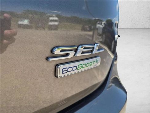Used 2019 Ford Edge SEL FWD image 14