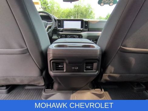 Certified 2025 Chevrolet Silverado 1500 LT Trail Boss w/ Convenience Package II AWD/4WD image 21