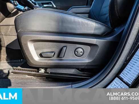 Used 2025 Mitsubishi Outlander SE image 22