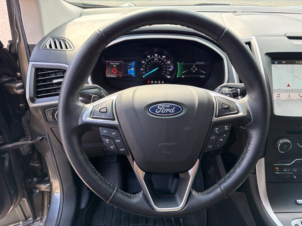 Used 2018 Ford Edge SEL w/ Equipment Group 201A AWD/4WD image 16