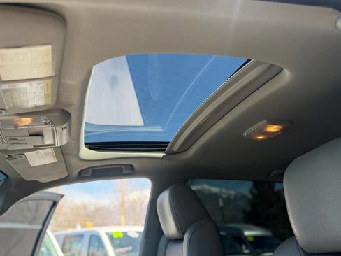 Used 2017 Toyota Tundra Limited image 98