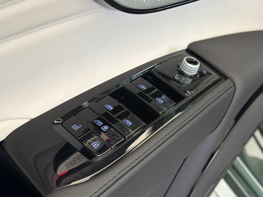 Used 2026 Maserati Grecale Modena AWD/4WD image 47