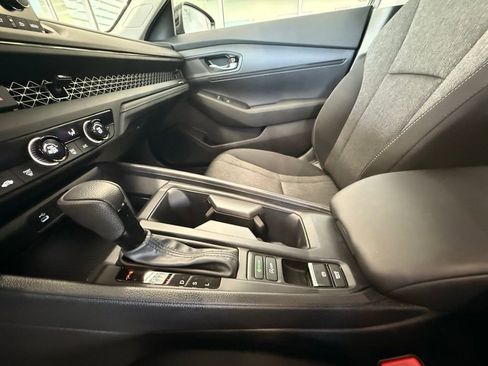 Used 2025 Honda Accord LX image 22