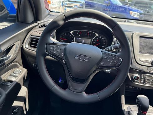 Used 2024 Chevrolet Equinox RS AWD/4WD image 12