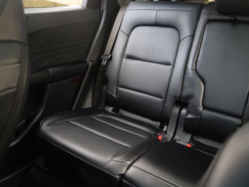 Used 2022 Ford Escape Titanium w/ Class II Trailer Tow Package image 15