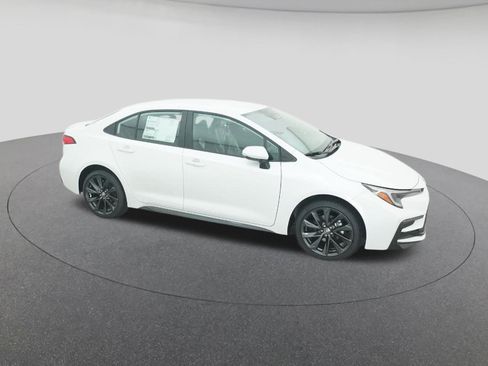 New 2026 Toyota Corolla SE image 12