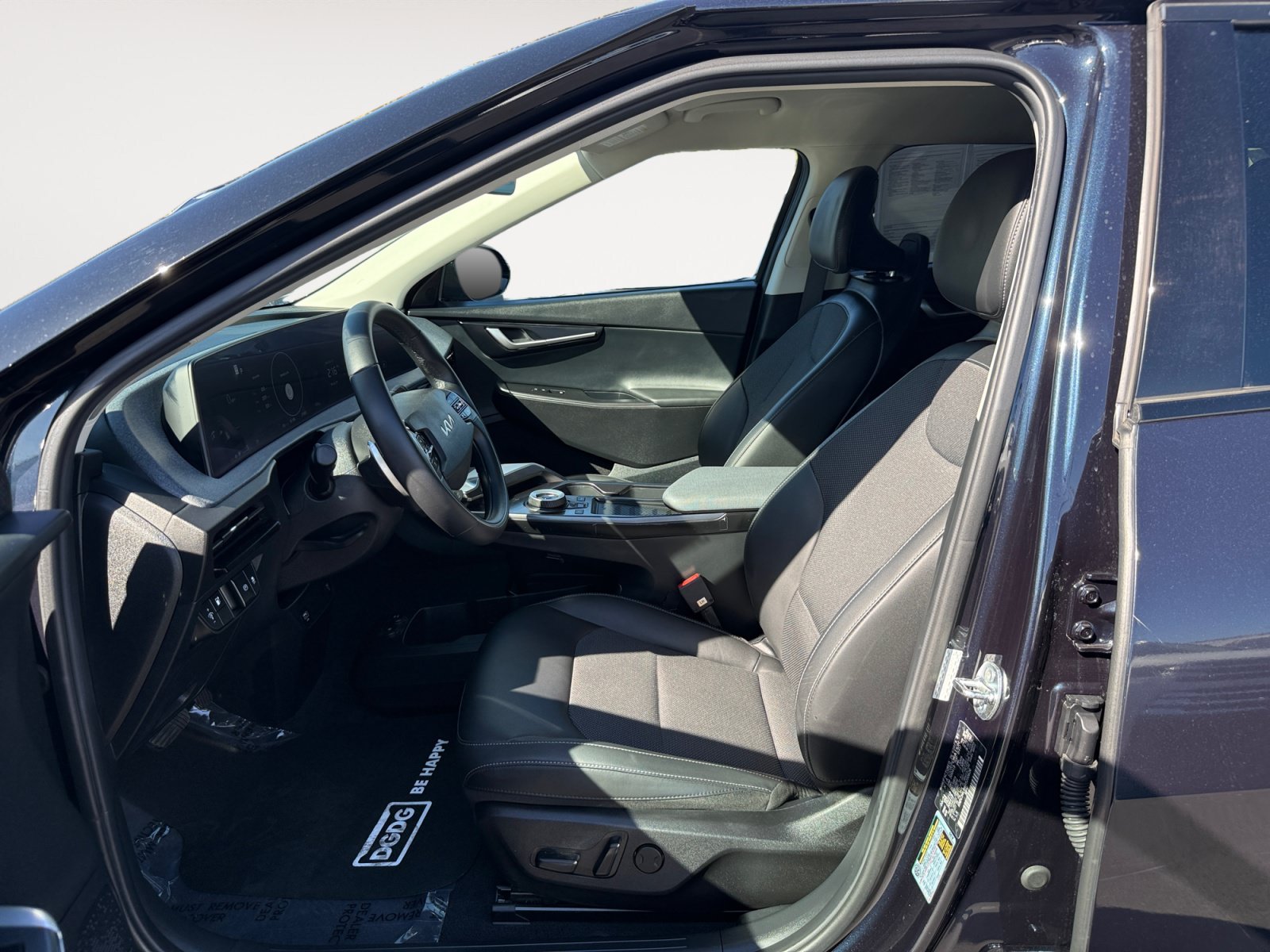 Used 2024 Kia EV6 Light RWD image 10