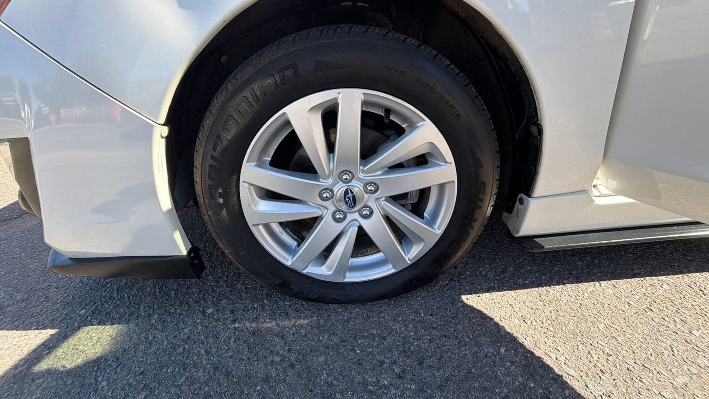 Used 2015 Subaru Impreza 2.0i Premium AWD/4WD image 22