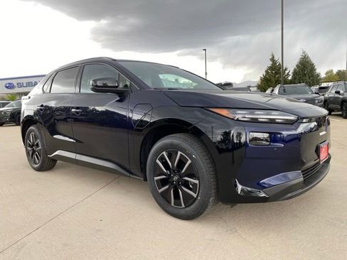 New 2026 Subaru Solterra AWD/4WD image 7