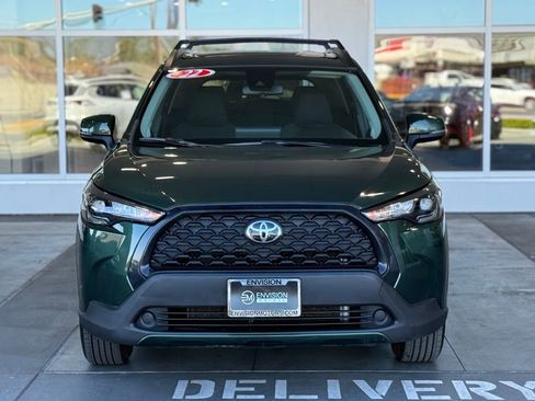 Used 2022 Toyota Corolla Cross LE image 4