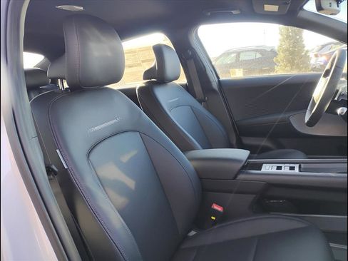 New 2025 Hyundai Ioniq 6 SEL image 11