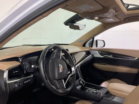 Used 2025 Cadillac XT6 Premium Luxury w/ Platinum Package AWD/4WD image 18