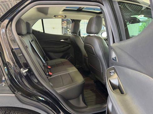 Used 2023 Buick Encore GX Essence w/ Experience Buick Package AWD/4WD image 14
