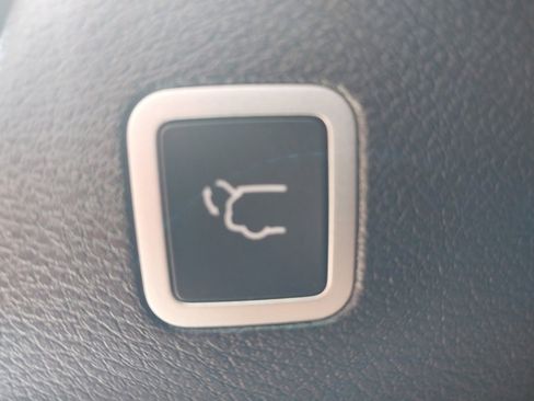 New 2026 Chrysler Voyager LX image 38