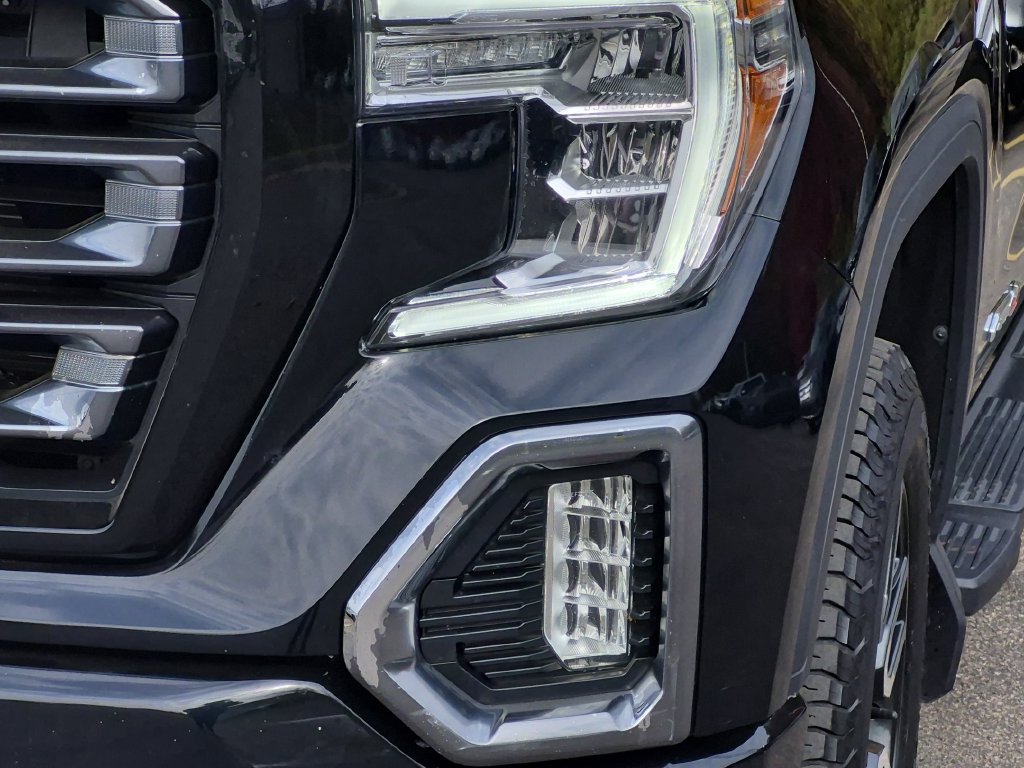 Used 2021 GMC Sierra 1500 AT4 w/ AT4 Value Package AWD/4WD image 9