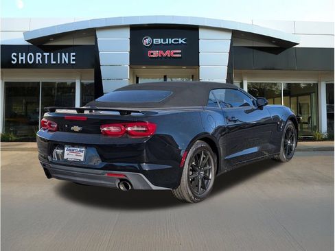 Used 2020 Chevrolet Camaro LT RWD image 3